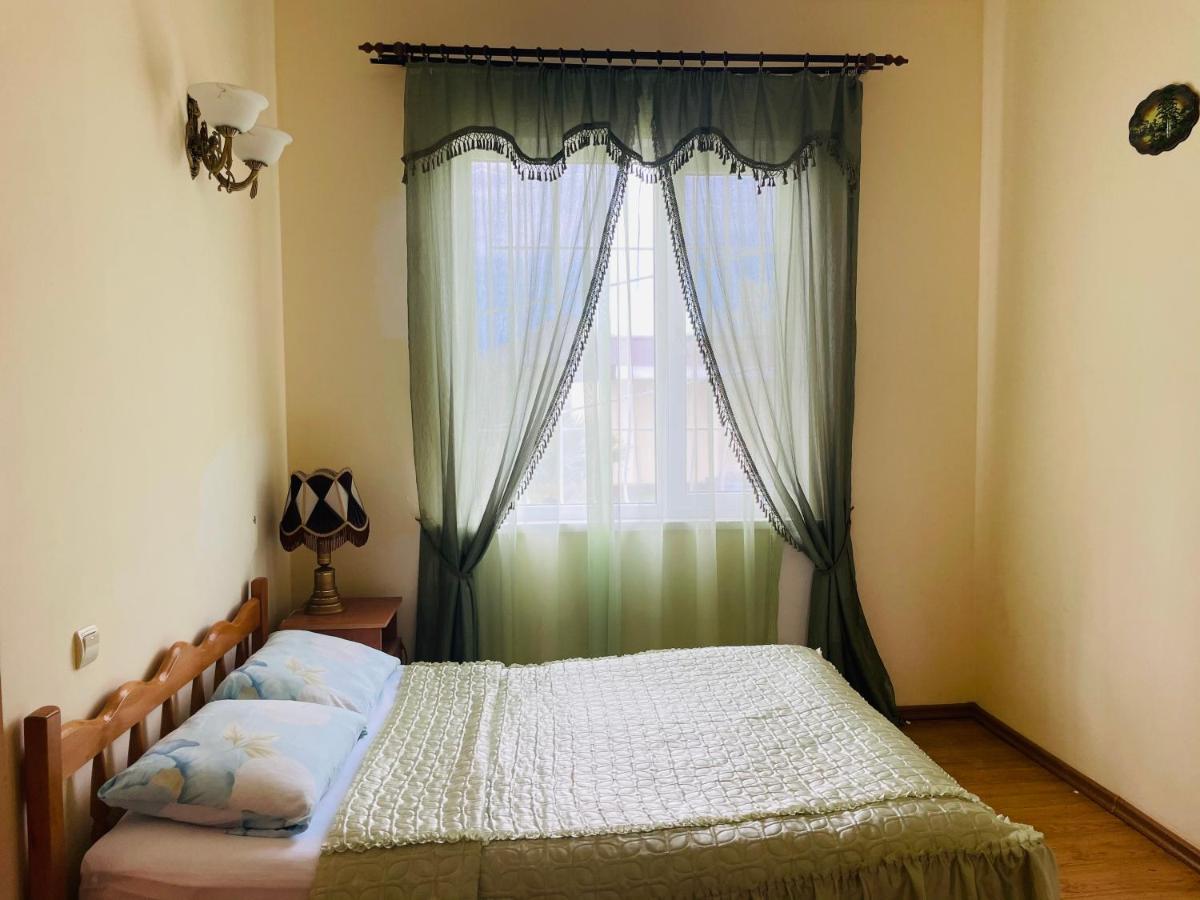 Hotel Askar Alakhadze Bagian luar foto