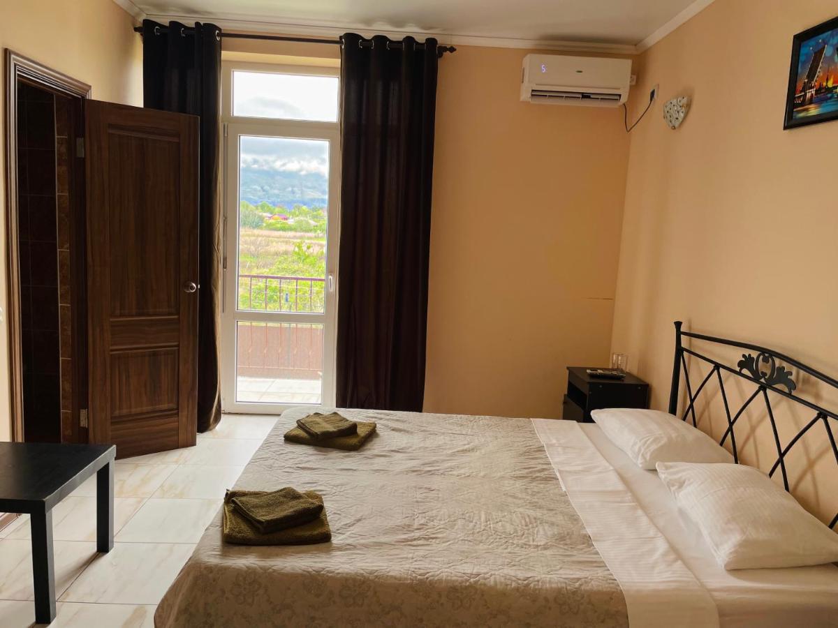 Hotel Askar Alakhadze Bagian luar foto