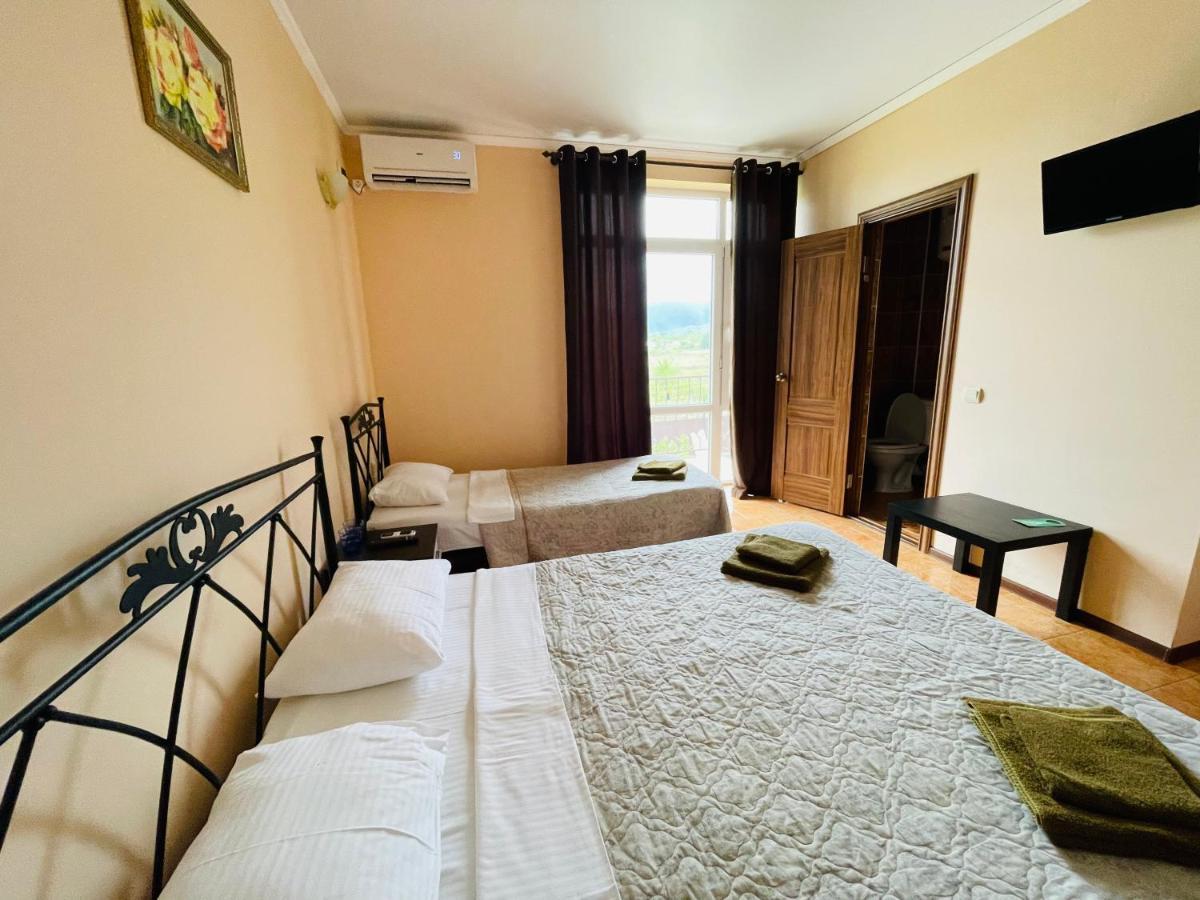 Hotel Askar Alakhadze Bagian luar foto