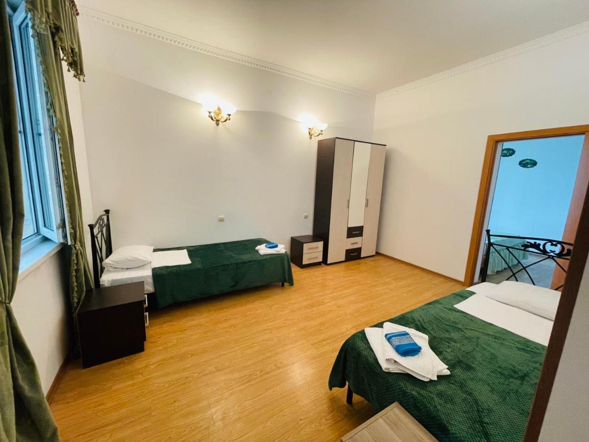 Hotel Askar Alakhadze Bagian luar foto