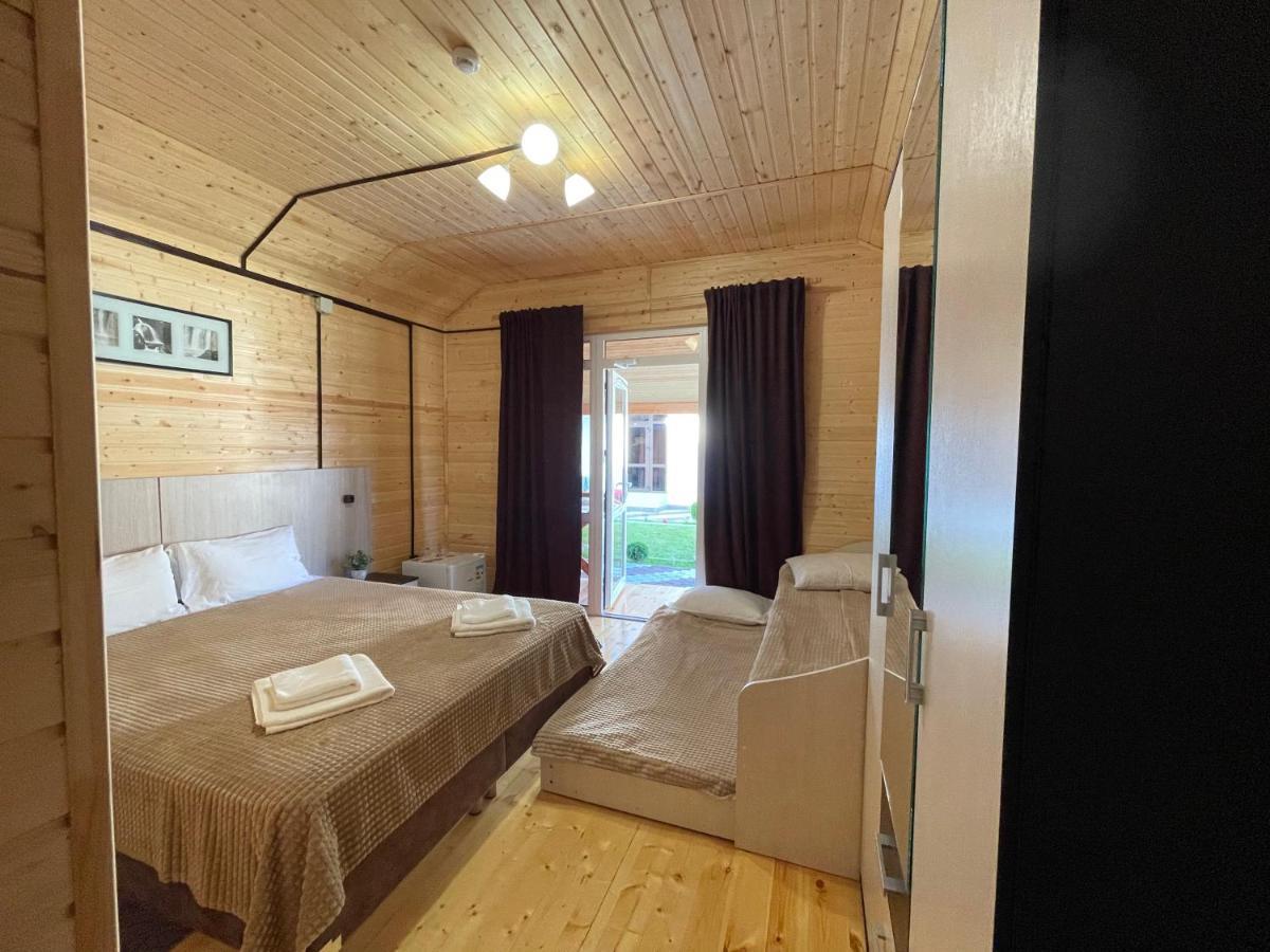 Hotel Askar Alakhadze Bagian luar foto