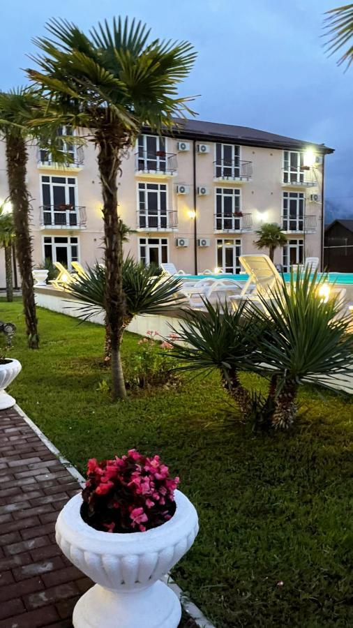 Hotel Askar Alakhadze Bagian luar foto